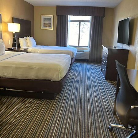 Best Western Plus Harrisburg East Inn&Suites Exterior foto